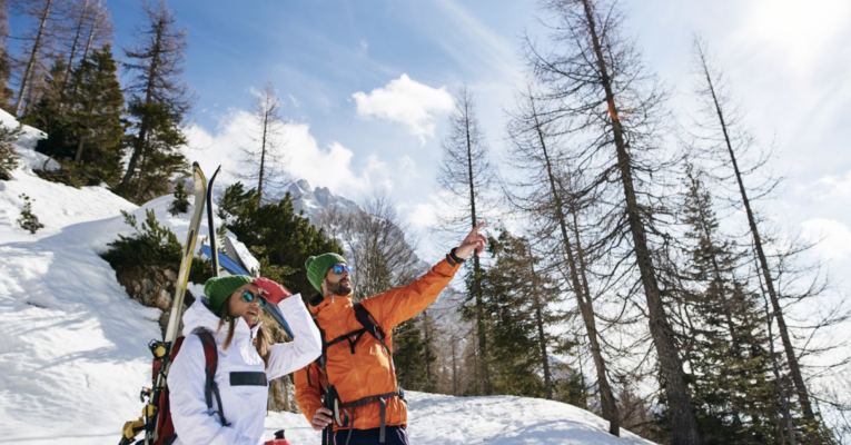 Winter Hiking Tips to Keep You Safe (and Warm!)